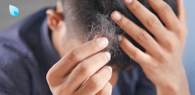 tricotillomania-causa-alopecia-da-trazione-caduta-dei-capelli
